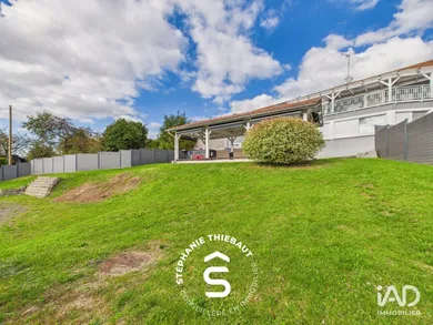 Murs commerciaux à GRANDVILLERS (88600)