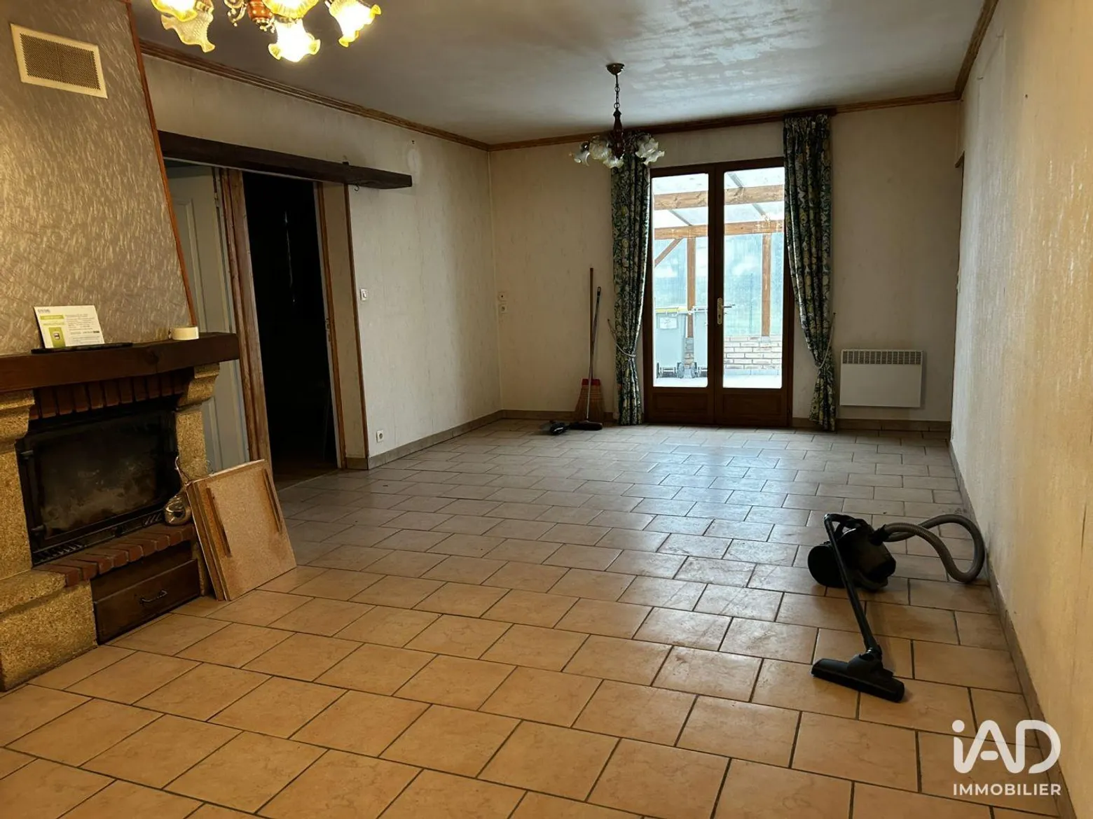Vente maison à JOUY (89150) : maison 5 pièces 106 m² — 3