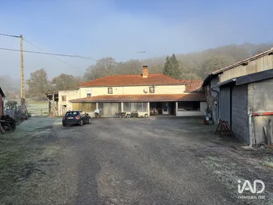 House in ABZAC (16500)