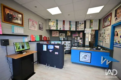 Boutique/Local commercial à TINQUEUX (51430)