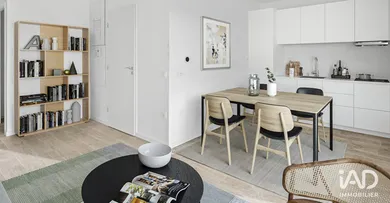 Apartment in BORDEAUX (33300)