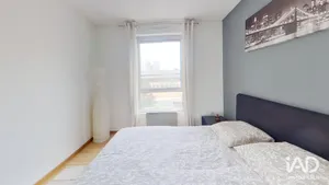 Appartement à COURBEVOIE (92400)