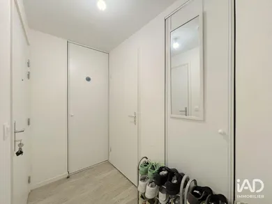 Apartment in VIGNEUX-SUR-SEINE (91270)