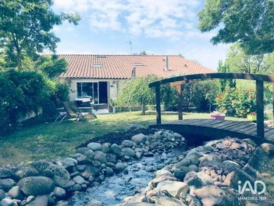 House in AZAY-LE-BRÛLÉ (79400)