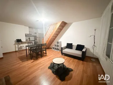 Appartement à NEUILLY-SAINT-FRONT (02470)