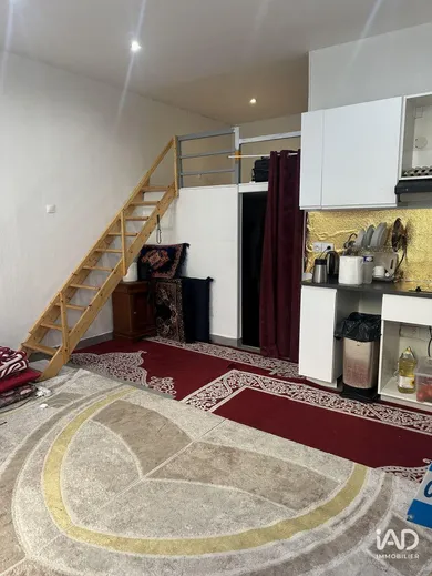 Appartement à LE BLANC-MESNIL (93150)