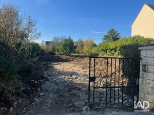 Land at BREUILLET (91650)