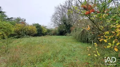 Land at BREUILLET (91650)