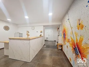 Commercial in AMANCY (74800)