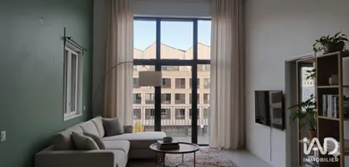 Appartement à BORDEAUX (33000)