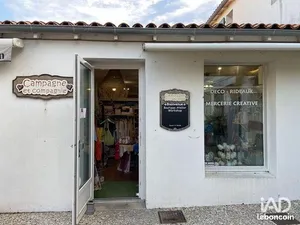 Boutique/Local commercial à LOIX (17111)
