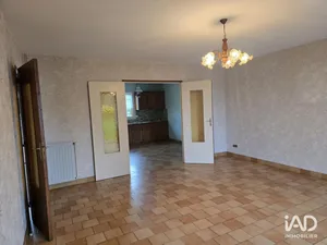 House in LUSSAC-LES-CHÂTEAUX (86320)