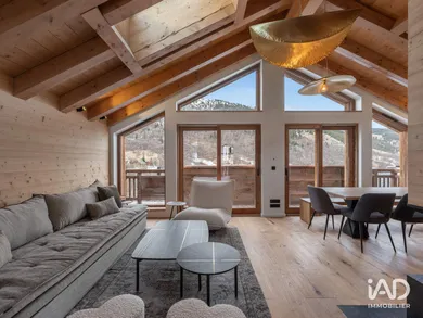 Châlet à MERIBEL-LES-ALLUES (73550)