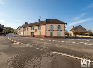 Hôtel-restaurant à NOUZERINES (23600)