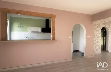 Appartement à PETITE-ROSSELLE (57540)