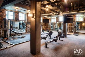 Murs commerciaux à SAINT-CERGUES (74140)