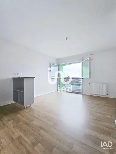 Appartement à LORMONT (33310)