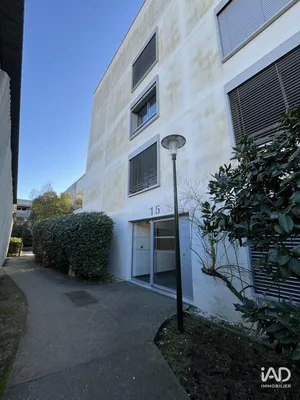 Appartement à BÈGLES (33130)