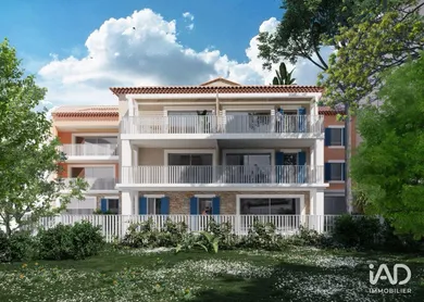 Apartment in COGOLIN (83310)