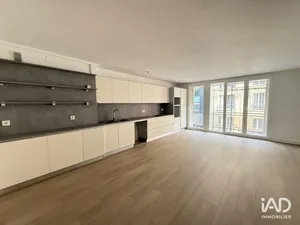 Appartement à PARIS (75015)