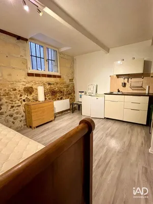 Appartement à BORDEAUX (33000)