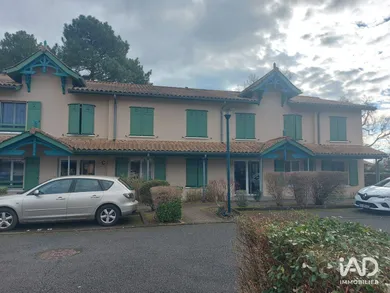 Apartment in AUDENGE (33980)