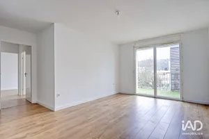 Apartment in FLOIRAC (33270)