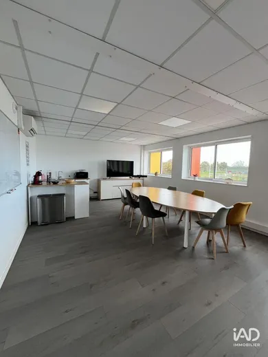 Bureaux à ESSARTS EN BOCAGE (85140)