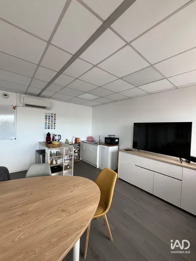 Bureaux à ESSARTS EN BOCAGE (85140)