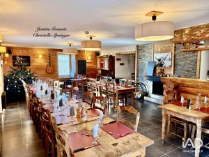 Bar-brasserie à CHÉZERY-FORENS (01410)