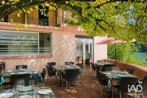 Restaurant in MASSIGNIEU-DE-RIVES (01300)