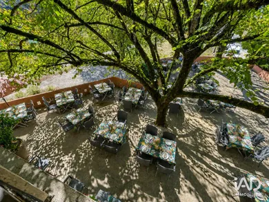 Restaurant in MASSIGNIEU-DE-RIVES (01300)
