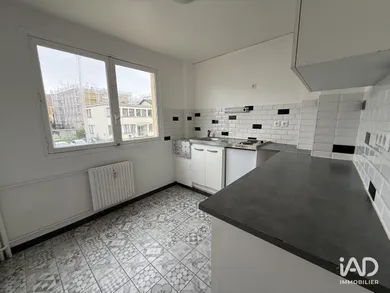 Appartement à BONDY (93140)