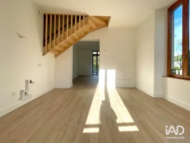 Apartment in LE PONT-DE-CLAIX (38800)