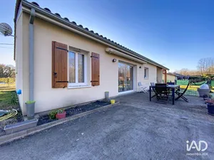 Maison à UZESTE (33730)