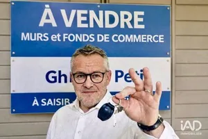 Commercial walls in OCTEVILLE-SUR-MER (76930)