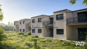 Appartement à LIVRON-SUR-DRÔME (26250)