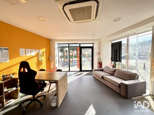 Commercial in MOISSY-CRAMAYEL (77550)