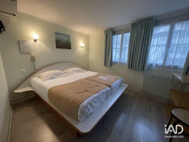 two-star hotel in TOURS (37000)