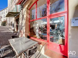 Tea room in FAYENCE (83440)