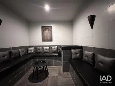 Boutique/Local commercial à ÉLANCOURT (78990)