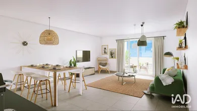 Apartment in LA LONDE-LES-MAURES (83250)