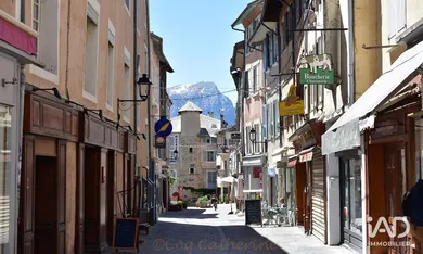 Restaurant à EMBRUN (05200)