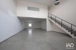 Commercial walls in SAINT-RÉMY-DE-PROVENCE (13210)