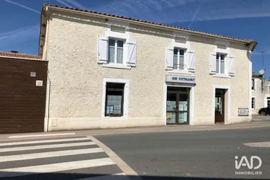 Restaurant in SAINT-CYR-DES-GÂTS (85410)