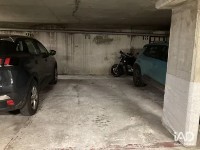 Parking in GARCHES (92380)