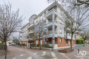 Appartement à CHEVILLY-LARUE (94550)