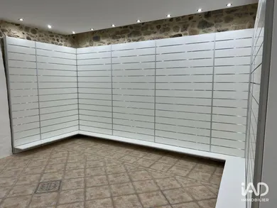 Boutique/Local commercial à PONT-SAINT-ESPRIT (30130)