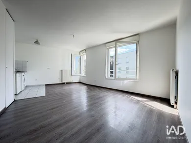 Appartement à PALAISEAU (91120)