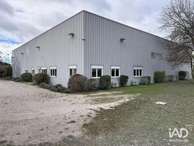 Local d’activité à SAINT-CANNAT (13760)